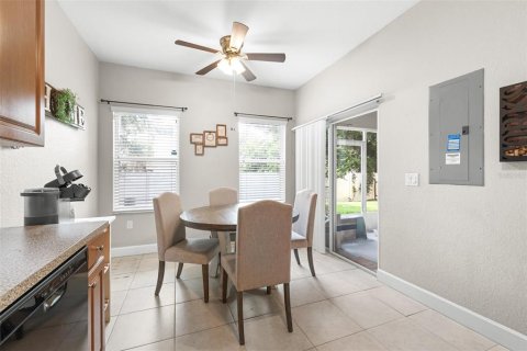 Touwnhouse à vendre à Plant City, Floride: 2 chambres, 136.19 m2 № 1904845 - photo 14