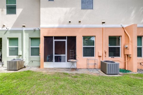 Touwnhouse à vendre à Plant City, Floride: 2 chambres, 136.19 m2 № 1904845 - photo 30