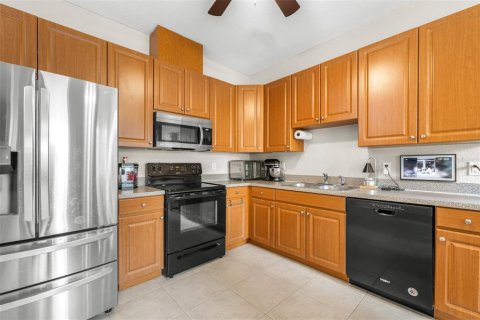 Touwnhouse à vendre à Plant City, Floride: 2 chambres, 136.19 m2 № 1904845 - photo 9