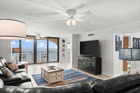 Condo in Daytona Beach Shores, Florida, 2 bedrooms  № 1810121 - photo 8