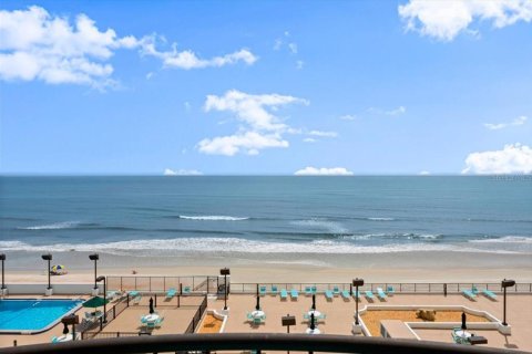 Condo in Daytona Beach Shores, Florida, 2 bedrooms  № 1810121 - photo 2