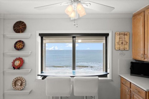 Condo in Daytona Beach Shores, Florida, 2 bedrooms  № 1810121 - photo 13