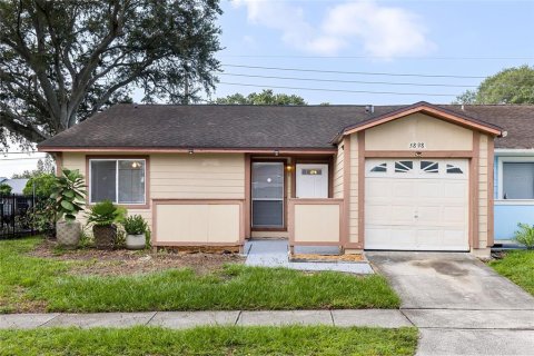 Touwnhouse à louer à Orlando, Floride: 3 chambres, 123.19 m2 № 1914593 - photo 1
