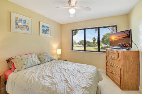 Condo in Boynton Beach, Florida, 2 bedrooms № 2183021 - photo 23