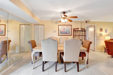 Condo in Boynton Beach, Florida, 2 bedrooms № 2183021 - photo 17
