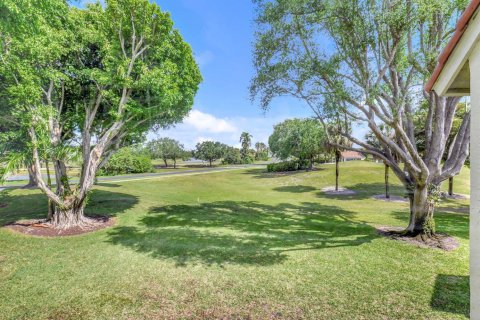 Condo in Boynton Beach, Florida, 2 bedrooms № 2183021 - photo 25