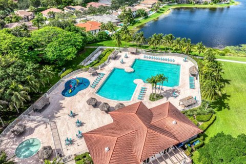 Villa ou maison à vendre à Weston, Floride: 5 chambres, 314.38 m2 № 2413102 - photo 19