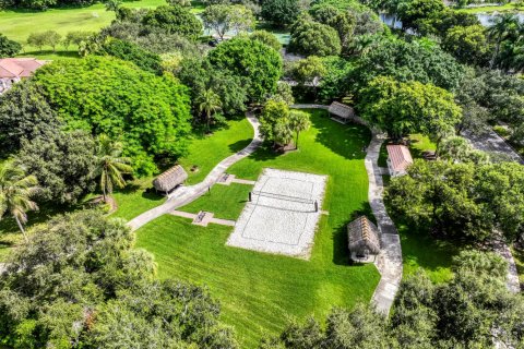 Villa ou maison à vendre à Weston, Floride: 5 chambres, 314.38 m2 № 2413102 - photo 22