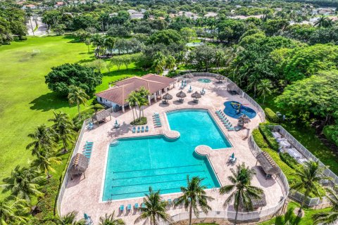 Villa ou maison à vendre à Weston, Floride: 5 chambres, 314.38 m2 № 2413102 - photo 17