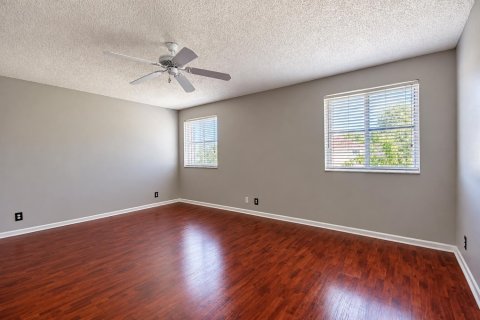 Villa ou maison à vendre à Weston, Floride: 5 chambres, 314.38 m2 № 2413102 - photo 27