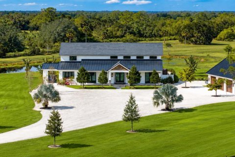 Casa en venta en Okeechobee, Florida, 4 dormitorios, 312.8 m2 № 2260497 - foto 2