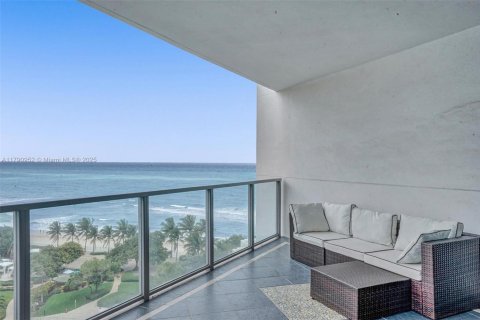 Condo à Hollywood, Floride, 2 chambres  № 2077245
