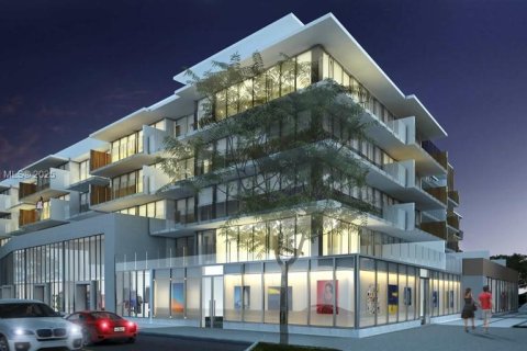 Commercial property in Miami Beach, Florida № 1868422 - photo 1