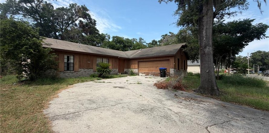 Villa ou maison à Orlando, Floride 4 chambres, 153.47 m2 № 2284138
