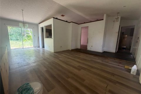 Villa ou maison à vendre à Orlando, Floride: 4 chambres, 153.47 m2 № 2284138 - photo 4