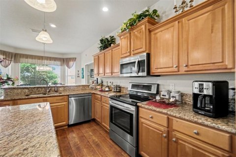 Купить виллу или дом в Эйвон-Парк, Флорида 7 комнат, 219.53м2, № 2109761 - фото 15
