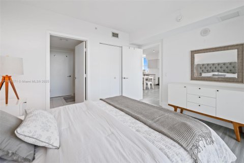 Купить кондоминиум в Майами, Флорида 1 спальня, 68.1м2, № 1965411 - фото 12