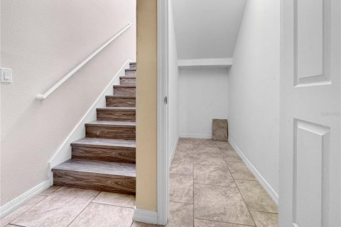 Villa ou maison à vendre à Kissimmee, Floride: 3 chambres, 186.27 m2 № 2199708 - photo 15