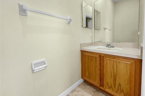 Villa ou maison à vendre à Kissimmee, Floride: 3 chambres, 186.27 m2 № 2199708 - photo 17