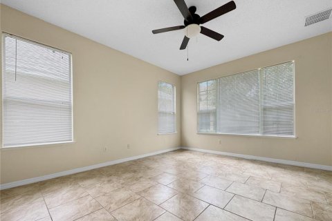 Villa ou maison à vendre à Kissimmee, Floride: 3 chambres, 186.27 m2 № 2199708 - photo 20