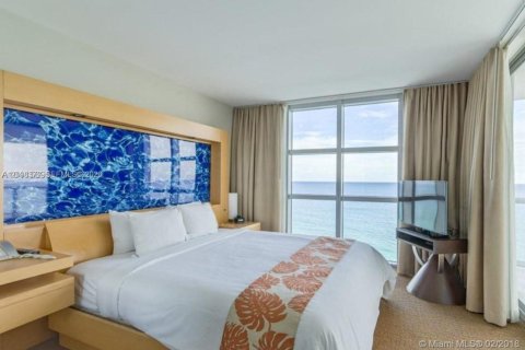 Condo in Sunny Isles Beach, Florida, 2 bedrooms  № 2399671 - photo 3