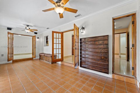 Купить виллу или дом в Майами, Флорида 3 спальни, 214.05м2, № 1989692 - фото 22