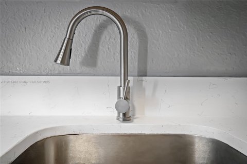 Copropriété à louer à Fort Lauderdale, Floride: 2 chambres, 92.9 m2 № 1972188 - photo 22