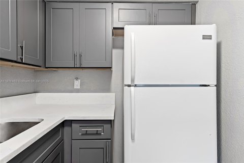 Copropriété à louer à Fort Lauderdale, Floride: 2 chambres, 92.9 m2 № 1972188 - photo 6