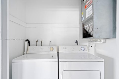 Copropriété à louer à Fort Lauderdale, Floride: 2 chambres, 92.9 m2 № 1972188 - photo 20