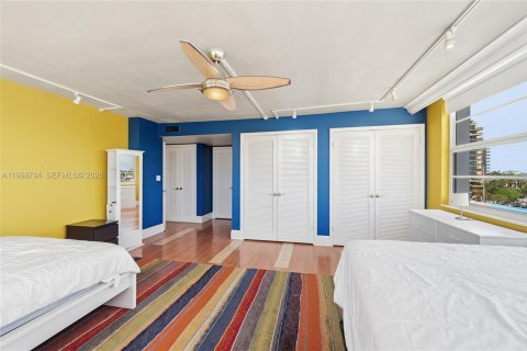 Condo in Fort Lauderdale, Florida, 2 bedrooms № 2145671 - photo 29