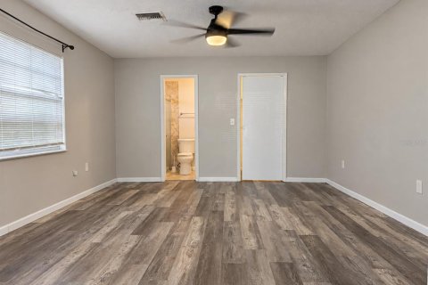 Appartement à louer à Punta Gorda, Floride: 2 chambres, 77.85 m2 № 2418620 - photo 5