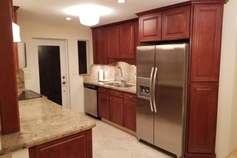Condo in Fort Lauderdale, Florida, 2 bedrooms  № 2083983 - photo 3