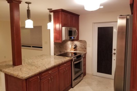 Condo in Fort Lauderdale, Florida, 2 bedrooms  № 2083983 - photo 5