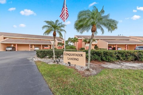 Condo in Punta Gorda, Florida, 2 bedrooms  № 1733771 - photo 2