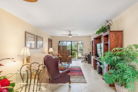 Condo in Punta Gorda, Florida, 2 bedrooms  № 1733771 - photo 11