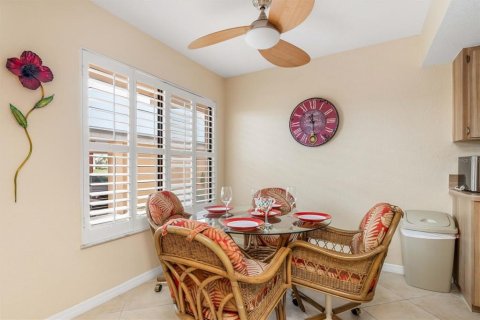 Condo in Punta Gorda, Florida, 2 bedrooms  № 1733771 - photo 18