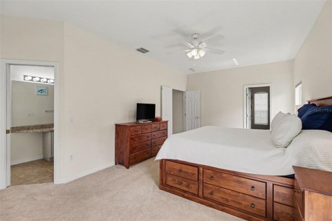 House in Rockledge, Florida 4 bedrooms, 224.45 sq.m. № 2203378 - photo 15