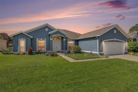 House in Rockledge, Florida 4 bedrooms, 224.45 sq.m. № 2203378