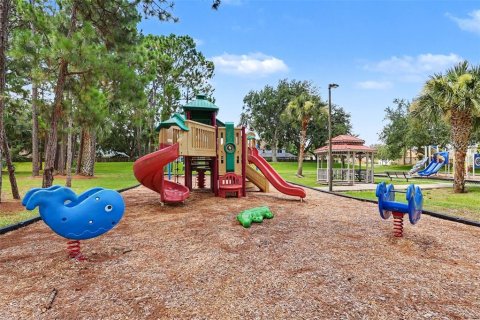 House in Rockledge, Florida 4 bedrooms, 224.45 sq.m. № 2203378 - photo 29
