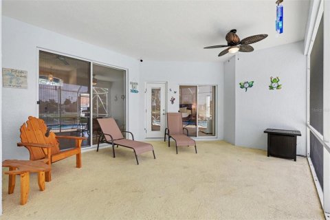 House in Rockledge, Florida 4 bedrooms, 224.45 sq.m. № 2203378 - photo 25