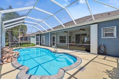 House in Rockledge, Florida 4 bedrooms, 224.45 sq.m. № 2203378 - photo 26