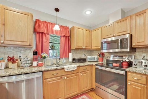 Villa ou maison à vendre à New Port Richey, Floride: 2 chambres, 113.34 m2 № 2148828 - photo 14