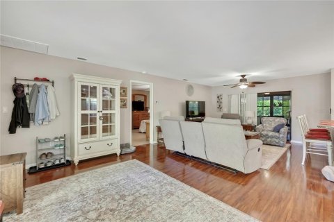 Villa ou maison à vendre à New Port Richey, Floride: 2 chambres, 113.34 m2 № 2148828 - photo 12