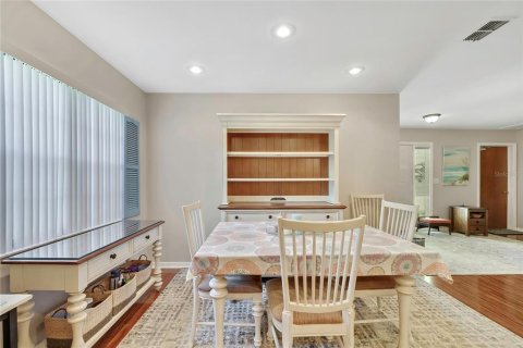 Villa ou maison à vendre à New Port Richey, Floride: 2 chambres, 113.34 m2 № 2148828 - photo 18