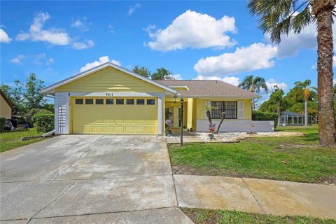 Villa ou maison à vendre à New Port Richey, Floride: 2 chambres, 113.34 m2 № 2148828 - photo 2