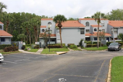 Condominio en alquiler en Orlando, Florida, 2 dormitorios, 86.86 m2 № 1831348 - foto 2