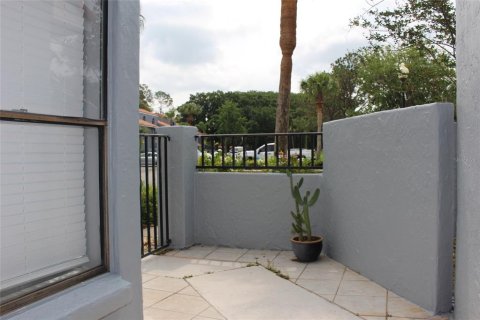 Condominio en alquiler en Orlando, Florida, 2 dormitorios, 86.86 m2 № 1831348 - foto 4