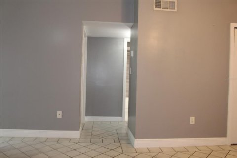 Condominio en alquiler en Orlando, Florida, 2 dormitorios, 86.86 m2 № 1831348 - foto 12