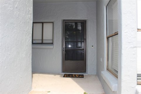 Condominio en alquiler en Orlando, Florida, 2 dormitorios, 86.86 m2 № 1831348 - foto 3