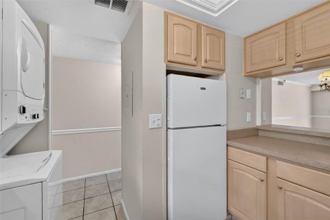Copropriété à vendre à Mount Dora, Floride: 2 chambres, 108.05 m2 № 2373935 - photo 18